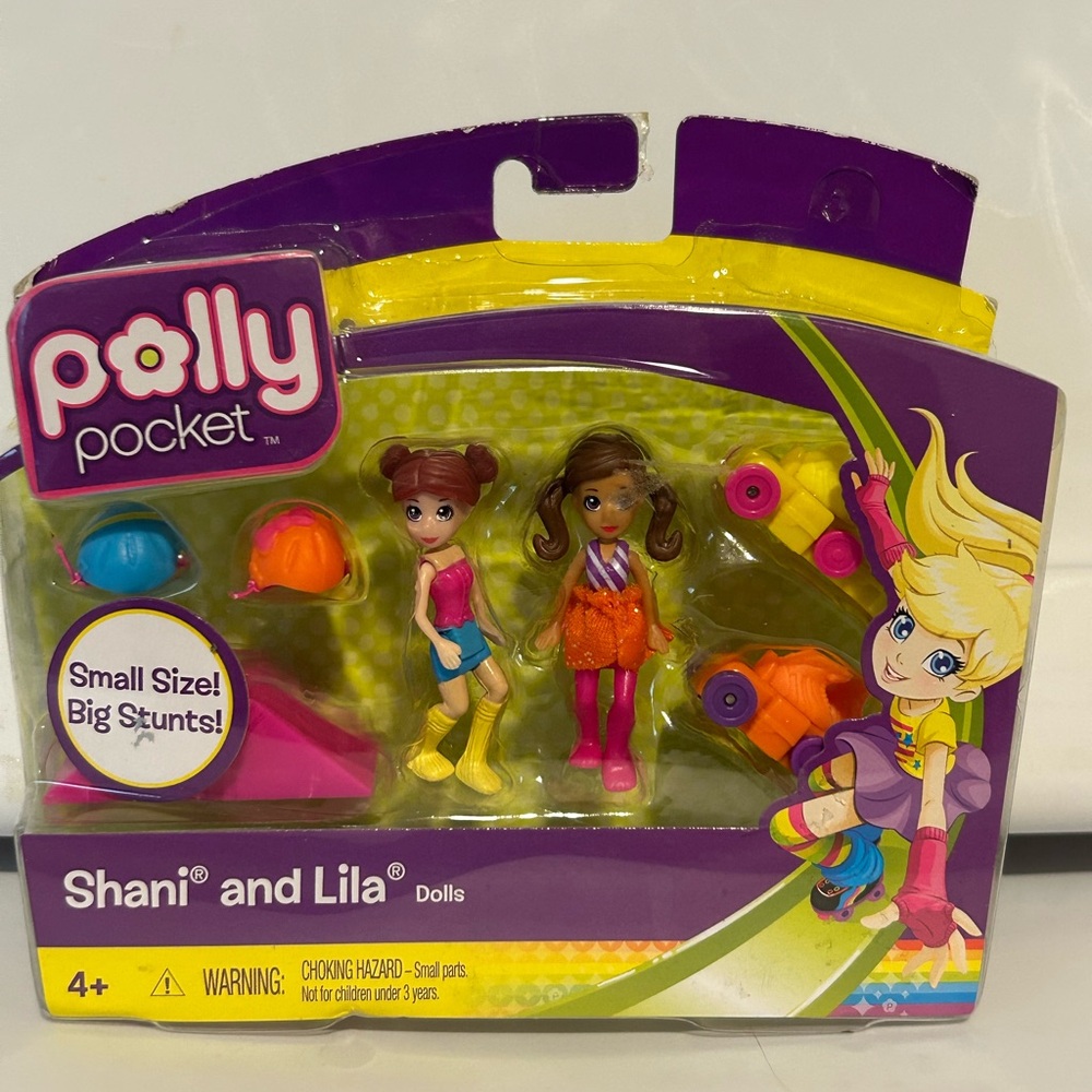 Vintage Polly Pocket Shani and Lila Dolls - Colorful Playset!